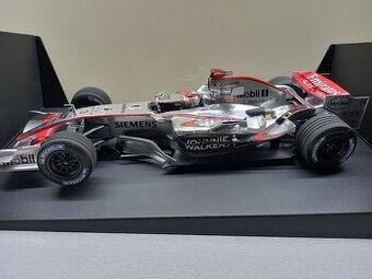 F1 MCLAREN MERCEDES MP4/21 2006 RAIKKONEN MINICHAMPS 1:18