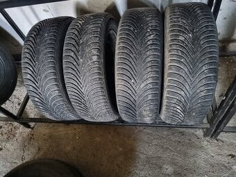 Predam zimne pneu michelin 205/55 R16