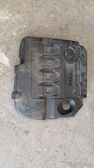 Kryt motora škoda