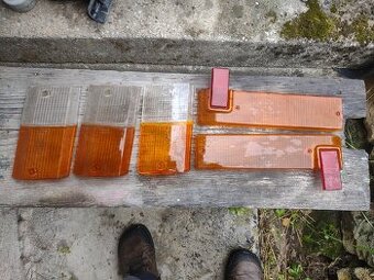 Nepouzite kryty svetiel Fiat 125 128