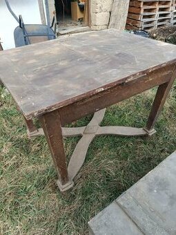 Starožitný stol-60,-eur