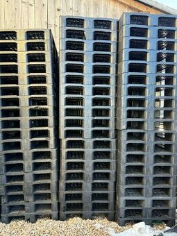 Plastové palety rôzne