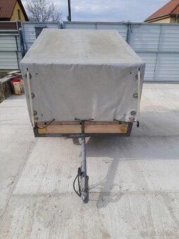 predam privesny vozik