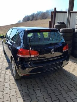 Volkswagen Golf 6 1.4 MPI 69tkm Černá metal