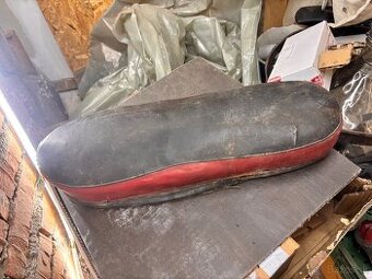 Jawa pionier sedadlo