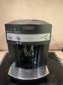 DELONGHI Magnifica