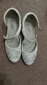 Biele topánky na podpätkoch veľ.33 - 1