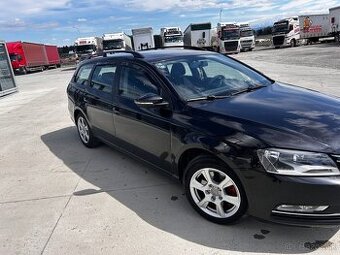 VW PASSAT B7 MANUÁL