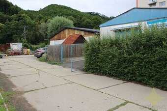 REZERVOVANÉ - Predaj sklad, kancelária, garáž, 2 izb. byt, z
