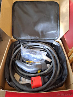 Nabíjací kábel / prenosný wallbox 32A 22KW s wifi