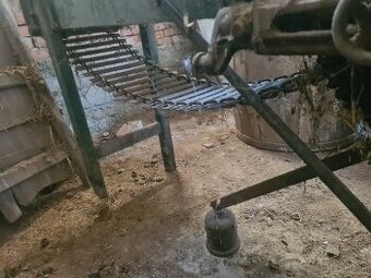 Rezačka na trávu, kukuricu