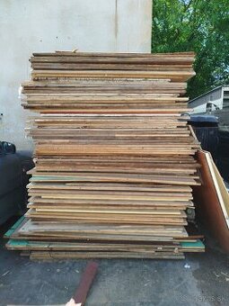 Darujem dosky 60cmX140cmX2cm -ZADARMO - ZA ODVOZ - DARUJEM-