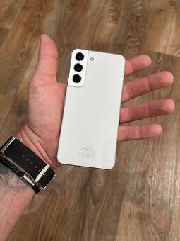 Samsung Galaxy S22