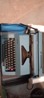 Písací stroj retro - 1