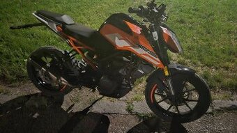 Rozpredám KTM Duke 125 2022