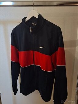 Modro-červená mikina Nike