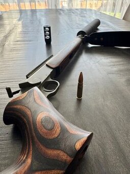 puškarstvo Kruty - model. Kevin – 300 AAC Laminated