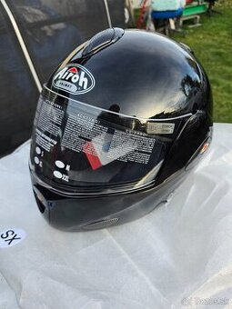 Helma Airoh vyklapačka