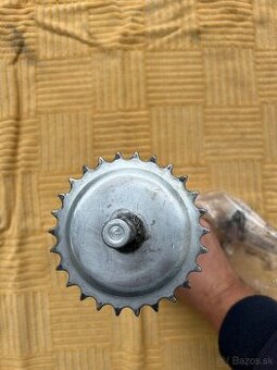 Hriadeľ šľapadiel babetta 210/215/225