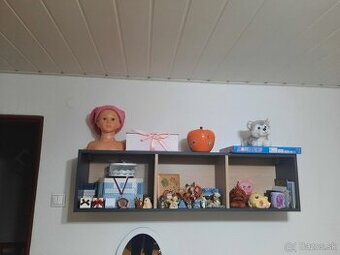 Predám komplet nábytok do detskej izby.