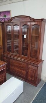 Štýlova vitrína a tv skrinka