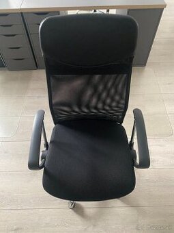 Kancelárska stolička BILLUM z Jysk