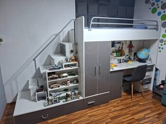 Multifunkčná poschodová posteľ