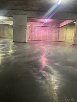 Priemyselné podlahy- leštený betón, metličkový betón