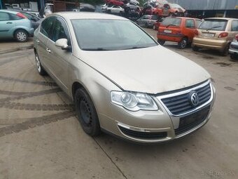 Rozpredám Passat B6,