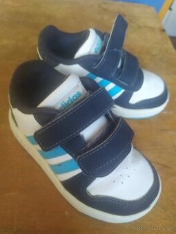 Adidas velkost 23