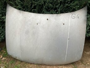 Predám na volkswagen golf 4 combi  kapotu, chladiče, masku