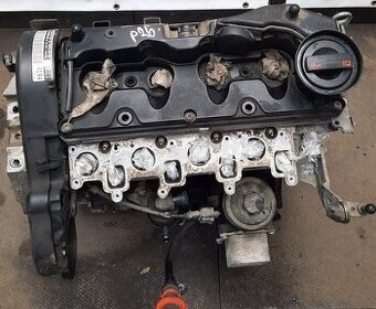 predám MOTOR CFF Volkswagen Passat B7 Golf VII Škoda Superb