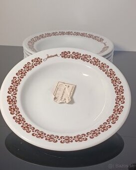 Retro reštauračné taniere Jednota