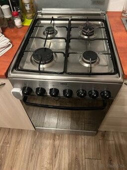 Predám kombinovaný sporák Zanussi