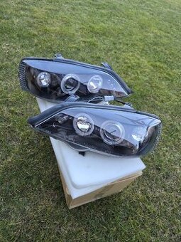 Predné svetlá a tlmiče na Opel Astra 2000 66kw