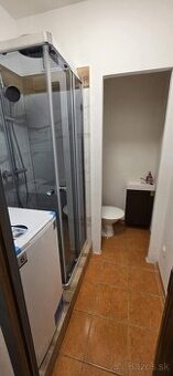 Dám do prenájmu zariadenú garsónku v Topoľčanoch
