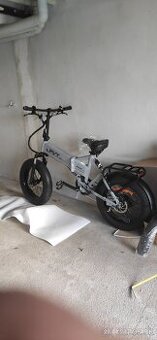 Predám úplne nový pánsky skladací E-Bike