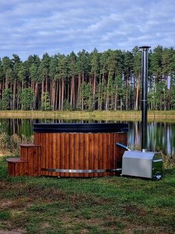 Kúpacia kaďa,wellness, kúpací sud, jacuzzi, vírivka,