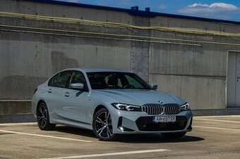 BMW Rad 3 320i xDrive M Sport - V ZÁRUKE