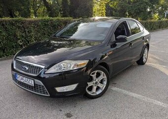 Ford Mondeo sedan