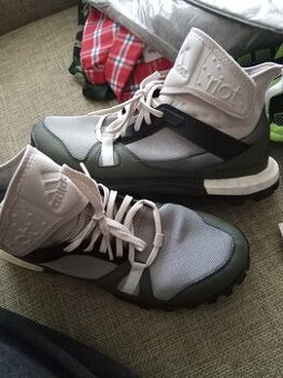 adidas tenisky