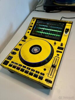 DJ sestava Denon DJ SC6000 Prime + LC6000 Prime – v záruce
