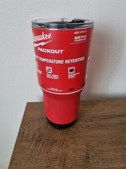 Milwaukee hrnček 887ml PACKOUT