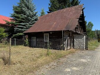 Pôvodná drevenica s pozemkom NA PREDAJ, Sedliacka Dubová