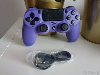 PS4 ovládač