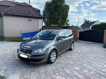 Predám VW Touran 1.9TDI 77kw 2009 250 000km