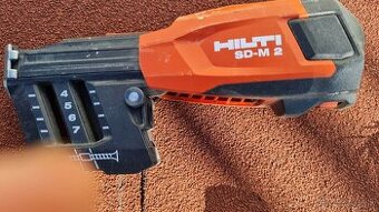 Hilti- skrutkovač so zásobníkom