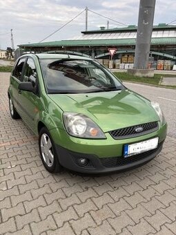 Ford Fiesta 1,4 benzín