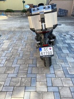 Honda x adv750
