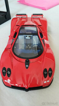 Model Pagani Zonda C12